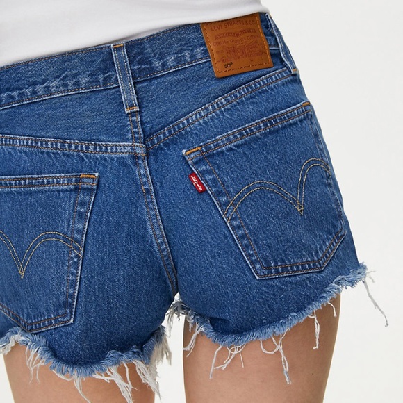 Levi's Pants - Levi’s 501 denim cut-off shorts. 💙